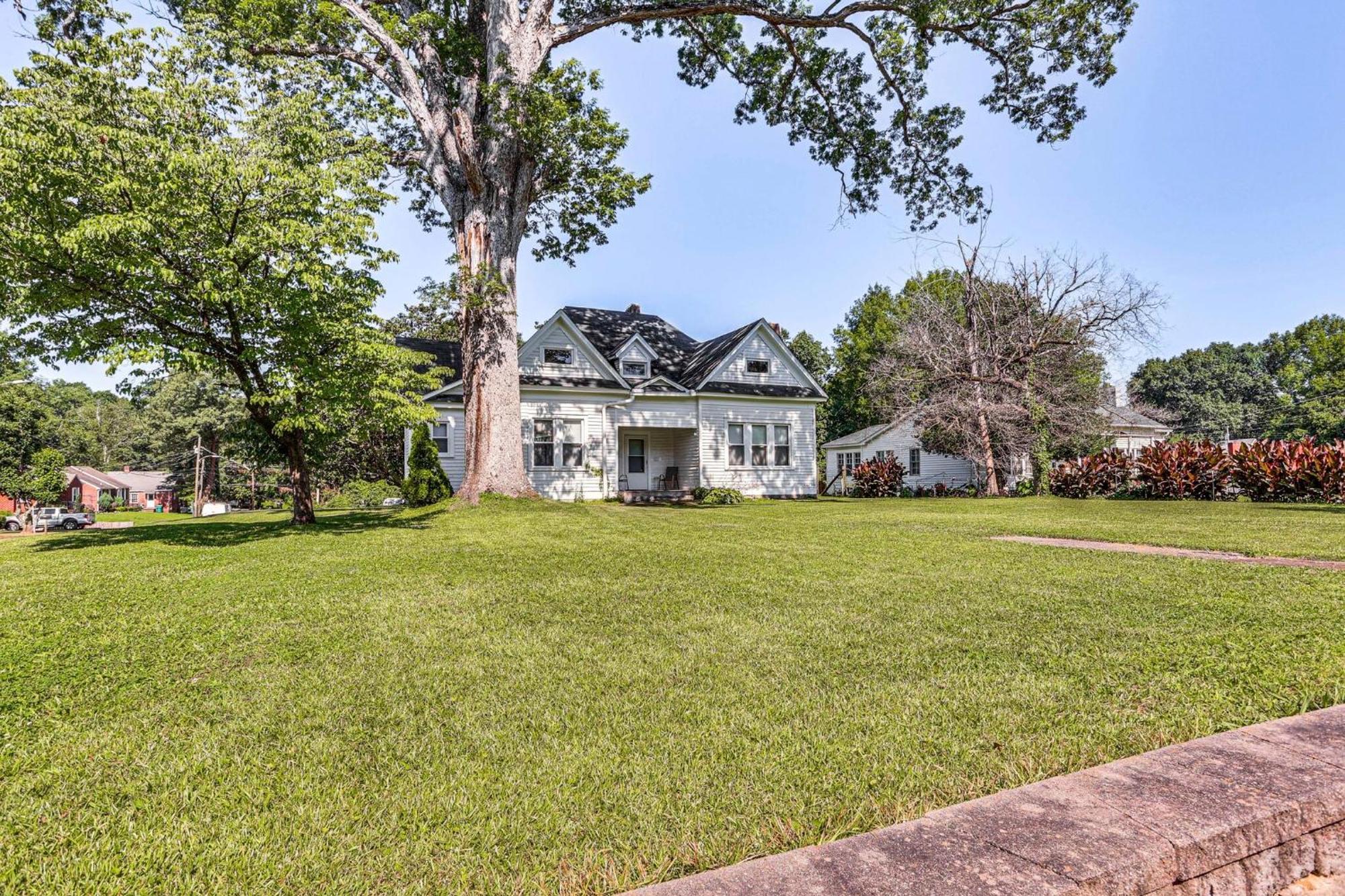 Historic Highland-Game Room & King Beds Entire Home Jackson Kültér fotó